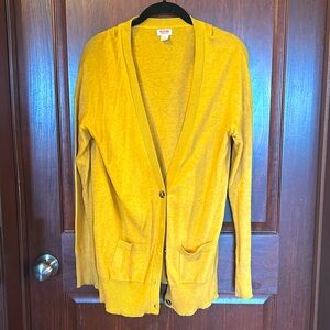 Mustard yellow cardigan